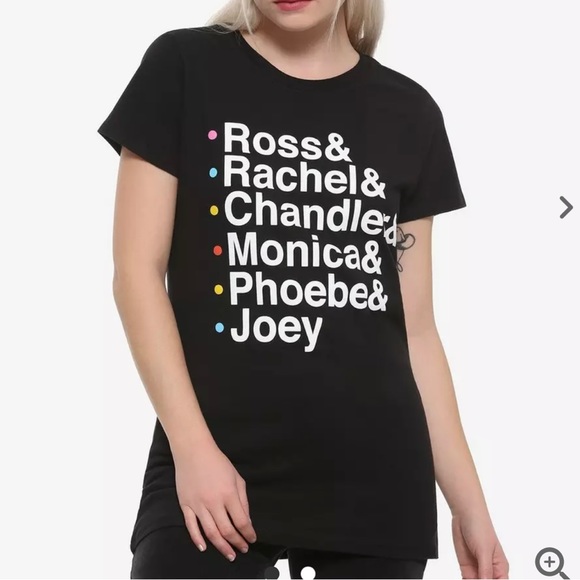 Hot Topic tee - Picture 5 of 5